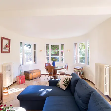 Holiday home Ravissante Maison, Piscine, Petanque, Proche Plage *